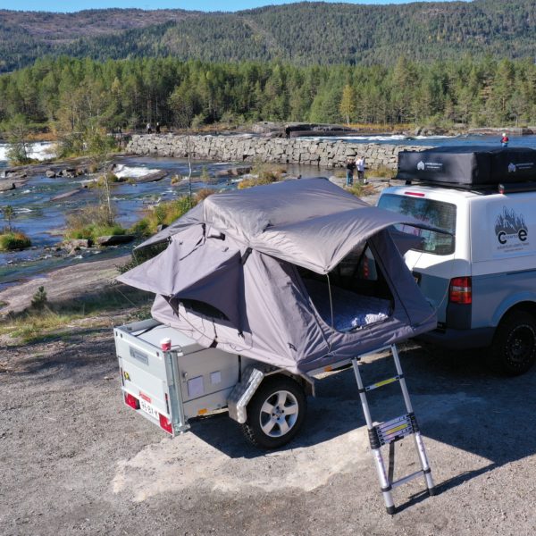 Campventure daktent op aanhangwagen te huur